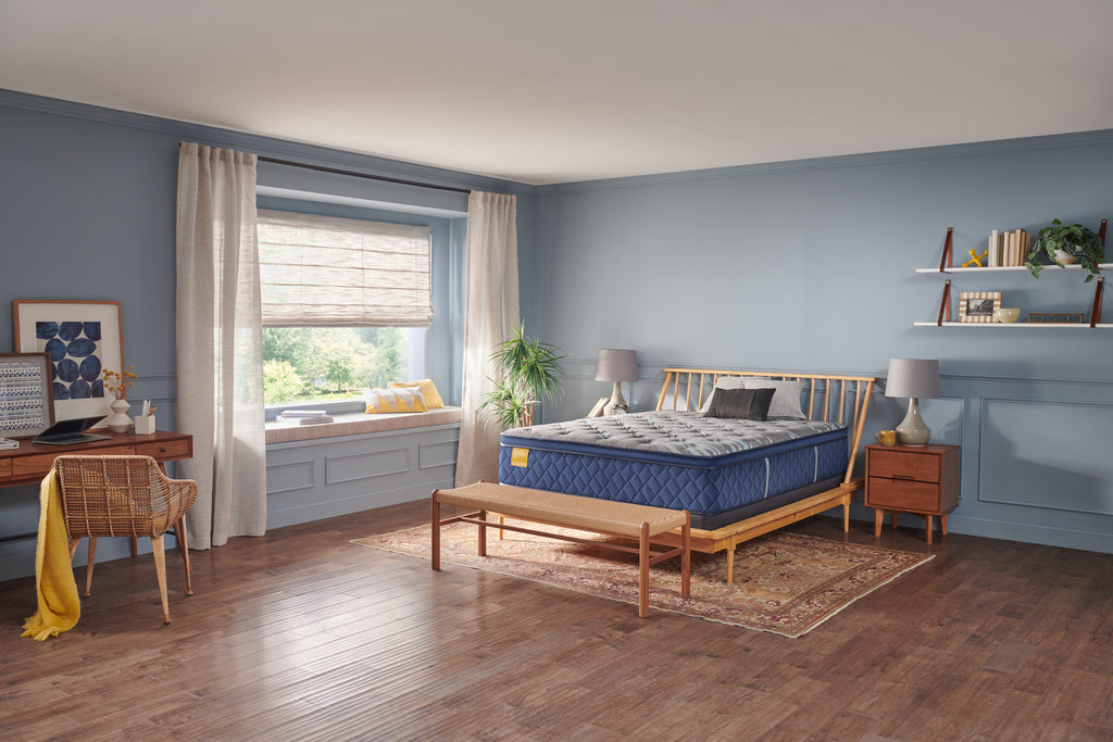 Sealy® Golden Elegance - Bridgerton - Soft Euro Pillow Top